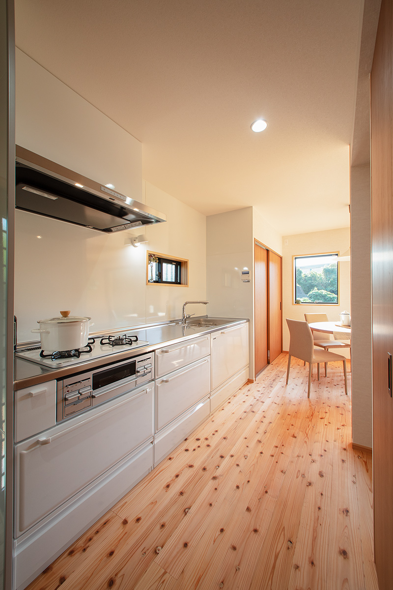 唐津市 注文住宅の建築事例:日差しが心地よい、和モダンの住まい